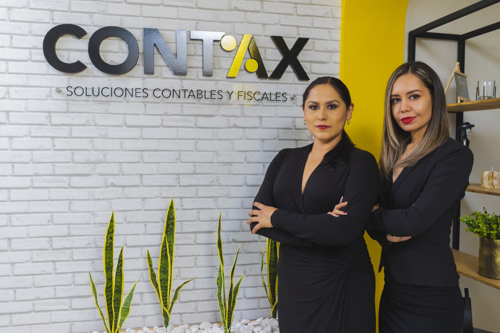 Socias de CONTAX en las oficinas de Mexicali